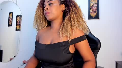 _charlottedavis online show from February 2025 11:26:01 PM