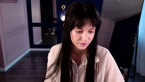 _chillbacca_ online show from April 2026 05:19:01 AM