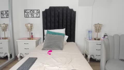 Snapshot of _chloe_adams chatting on November 2025 03:15:01 AM Chloe online show from November 2025 03:15:01 AM