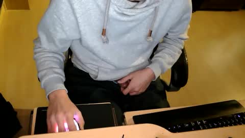 Snapshot of _chris_87 chatting on February 2025 12:37:01 AM chris 87 online show from February 2025 12:37:01 AM