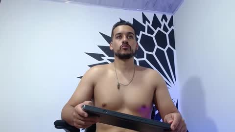 Snapshot of _christopher_dennis_ chatting on January 2025 01:03:01 AM CRIS online show from January 2025 01:03:01 AM