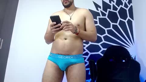 Snapshot of _christopher_dennis_ chatting on February 2025 02:16:02 AM CRIS online show from February 2025 02:16:02 AM