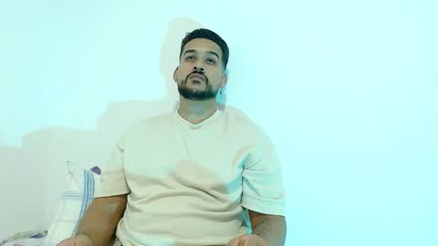 Snapshot of _christopher_dennis_ chatting on February 2026 12:26:01 AM CRIS online show from February 2026 12:26:01 AM