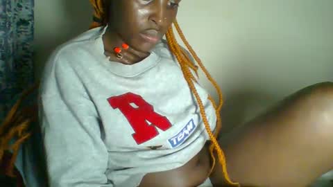 Snapshot of _clara01 chatting on January 2025 12:36:01 PM clara online show from January 2025 12:36:01 PM