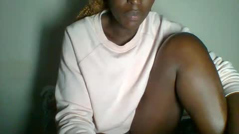 Snapshot of _clara01 chatting on February 2025 03:21:01 PM clara online show from February 2025 03:21:01 PM