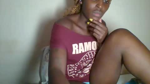 Snapshot of _clara01 chatting on February 2025 07:32:02 AM clara online show from February 2025 07:32:02 AM