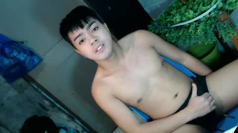Snapshot of _cumwithrussel chatting on June 2026 12:55:02 AM Russ online show from June 2026 12:55:02 AM