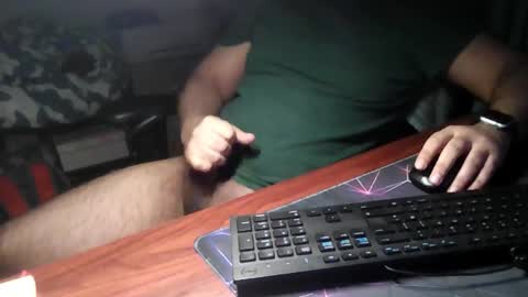 Snapshot of _daddypimp chatting on February 2026 01:10:02 AM Paul online show from February 2026 01:10:02 AM