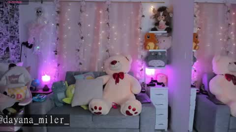 IG Dayana miler online show from April 2026 03:23:01 PM