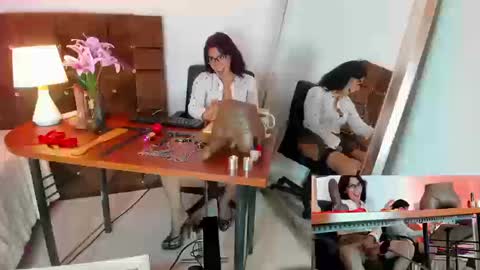 Snapshot of _dirty_sandy_ chatting on September 2025 10:10:02 PM SANDY online show from September 2025 10:10:02 PM