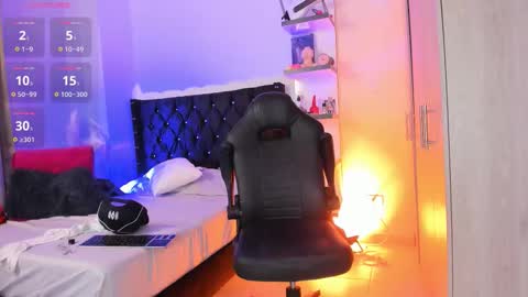 Duriel online show from March 2026 06:23:02 PM