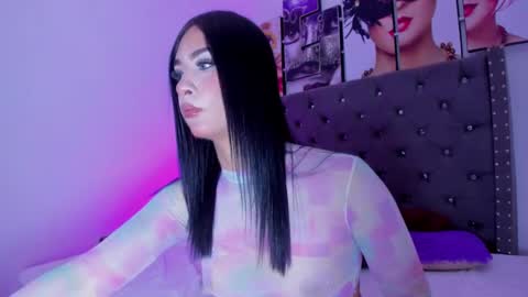 Elettra online show from February 2025 07:50:02 PM