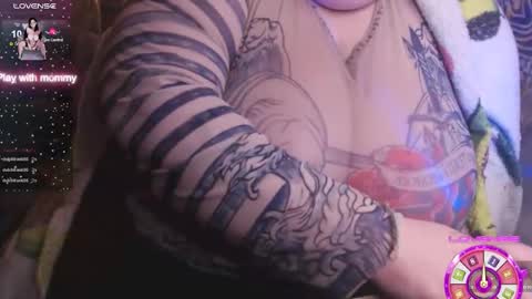 Snapshot of _ellybelly_ chatting on October 2025 10:02:01 AM LIsa online show from October 2025 10:02:01 AM