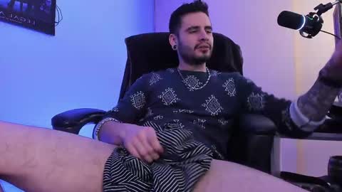 Snapshot of _elon_coxx_ chatting on January 2025 03:27:02 AM  -         online show from January 2025 03:27:02 AM