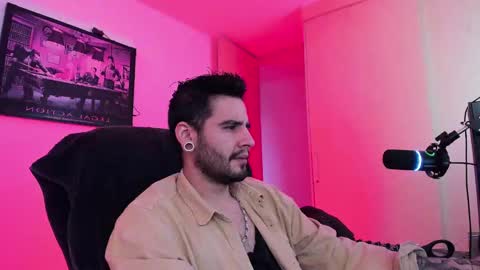 Snapshot of _elon_coxx_ chatting on February 2025 10:36:01 PM  -         online show from February 2025 10:36:01 PM