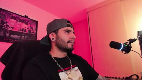 Snapshot of _elon_coxx_ chatting on February 2025 12:19:02 AM  -         online show from February 2025 12:19:02 AM