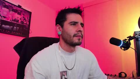 Snapshot of _elon_coxx_ chatting on February 2025 10:42:02 PM  -         online show from February 2025 10:42:02 PM