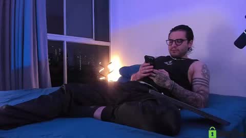  -         online show from April 2026 12:33:02 AM