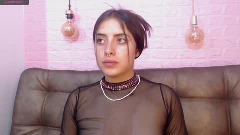 Emma online show from February 2025 11:04:02 PM