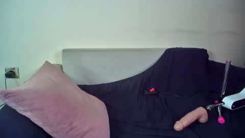 Snapshot of _emma_sugar chatting on May 2026 07:50:01 AM Emma Sugar online show from May 2026 07:50:01 AM