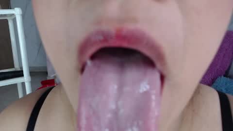 Emily Valencia online show from May 2026 10:49:02 PM