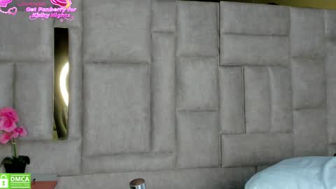 _eris_rose online show from November 2025 08:08:02 PM