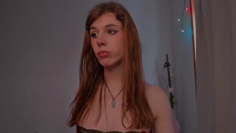 Snapshot of _eva_pleasure_ chatting on December 2024 06:05:02 AM Eva online show from December 2024 06:05:02 AM