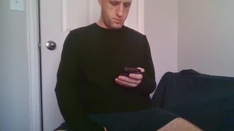 Snapshot of _evianxx chatting on November 2025 07:48:02 PM _evianxx online show from November 2025 07:48:02 PM