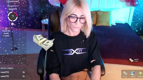  F R A U  online show from February 2025 01:05:01 AM