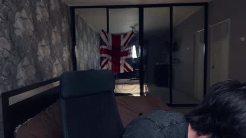 Keanu online show from February 2025 05:26:01 PM