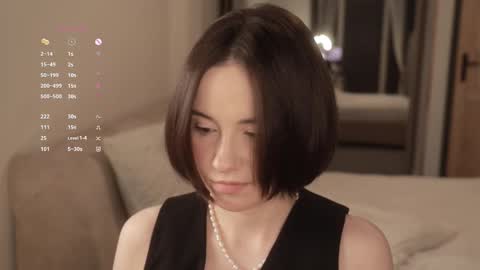 Essie  online show from March 2026 06:23:01 PM