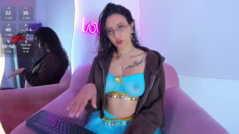Snapshot of _gabbyx_ chatting on September 2025 10:48:02 AM Gabby online show from September 2025 10:48:02 AM