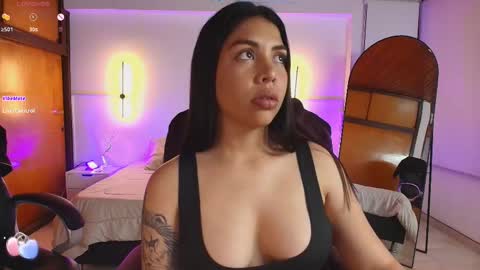 Snapshot of _gaby1 chatting on March 2025 06:40:02 AM Juliana Gaby Kloe online show from March 2025 06:40:02 AM