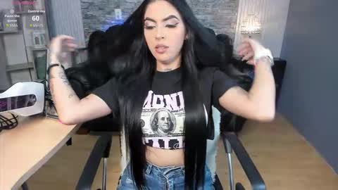 Snapshot of _hanna_miller__ chatting on February 2026 08:51:01 PM Hanna online show from February 2026 08:51:01 PM