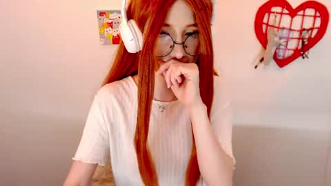 Snapshot of _hanna_moon_ chatting on July 2026 02:54:01 PM Hannaolotl online show from July 2026 02:54:01 PM