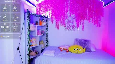 Hanna Botero online show from March 2026 07:36:02 PM