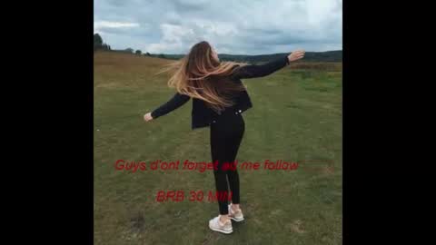 Snapshot of _hidden_frommymoom_ chatting on March 2026 06:54:01 AM Criss4u online show from March 2026 06:54:01 AM