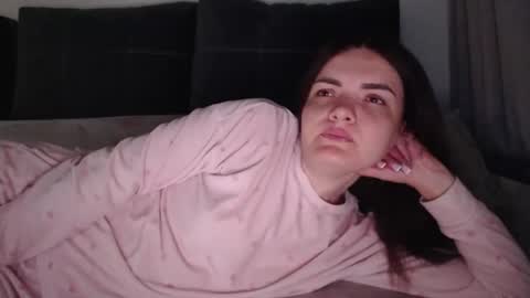 Snapshot of _hidden_frommymoom_ chatting on March 2026 06:55:01 PM Criss4u online show from March 2026 06:55:01 PM