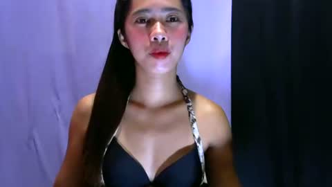 Snapshot of _hot_wife chatting on December 2025 11:37:01 AM Lisa online show from December 2025 11:37:01 AM