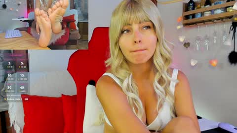 _hottie__ online show from January 2025 12:28:01 AM