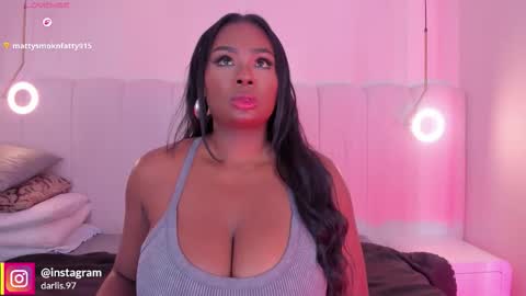 Darlis  online show from February 2026 08:37:02 PM