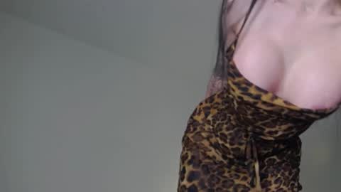 Snapshot of _iammary chatting on February 2025 04:47:02 PM Mary online show from February 2025 04:47:02 PM