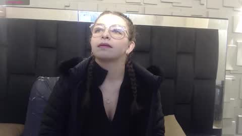 Isa online show from January 2026 11:59:02 AM