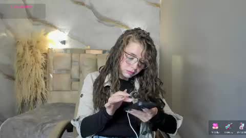 Snapshot of _isaabellaa chatting on July 2026 01:36:02 PM Isa online show from July 2026 01:36:02 PM