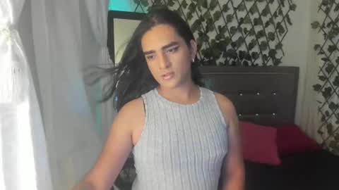 Ivone online show from September 2025 07:14:02 PM