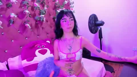  Ivy Luna online show from March 2026 07:53:02 PM