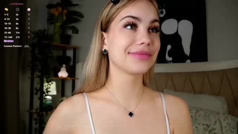 Candy online show from March 2025 01:14:02 AM