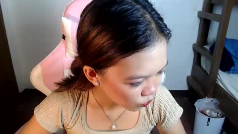 Snapshot of _jennn chatting on May 2026 04:48:02 PM Jen online show from May 2026 04:48:02 PM