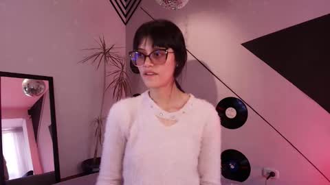  ...  online show from September 2025 07:36:02 PM