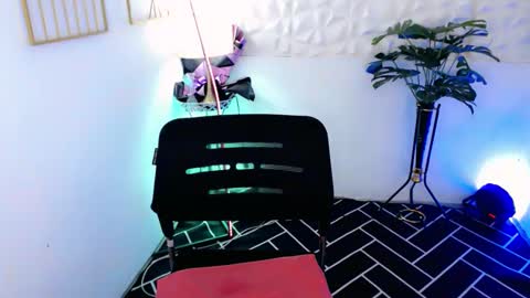 _joana online show from September 2025 04:07:01 PM